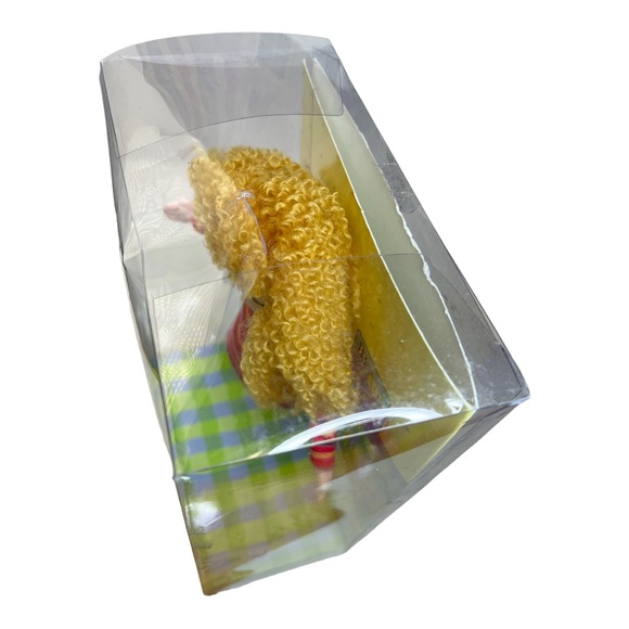 McDull "Miss Chan Chan" Hongkong TV Cartoon Character Plush Toy 8.5” Tall - Picture 5 of 5